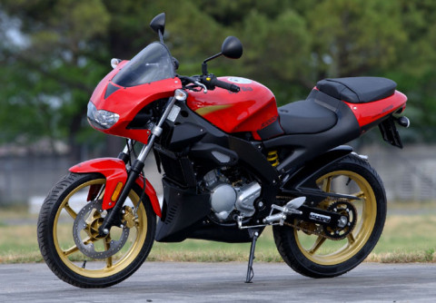 Aprilia Tuono 50